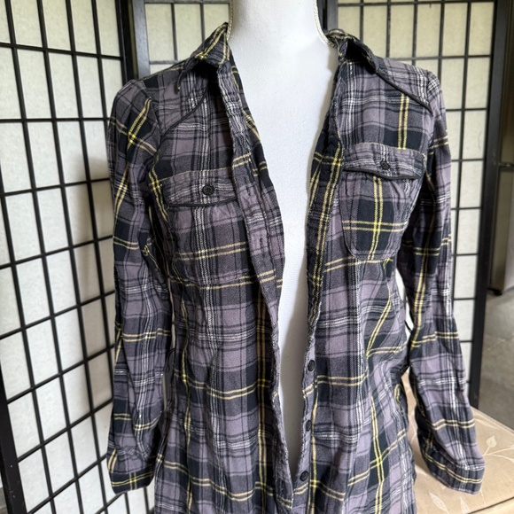 Flannel Women's Medium Button Down Gray and Yellow Millennium - Picture 1 of 11